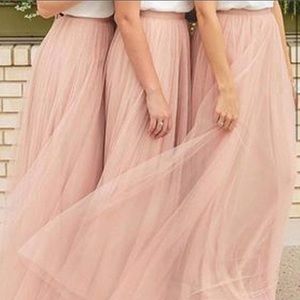 🎀 NWT blush maxi skirt